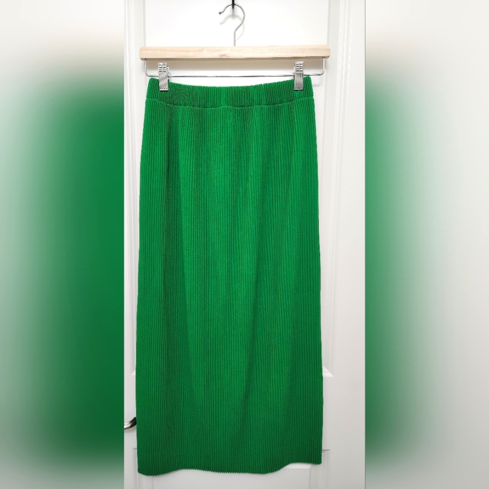 Green Midi Skirt